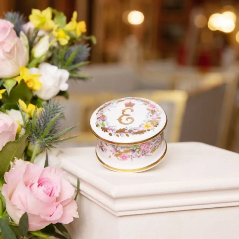 Queen Elizabeth Ii Commemorative Pillbox